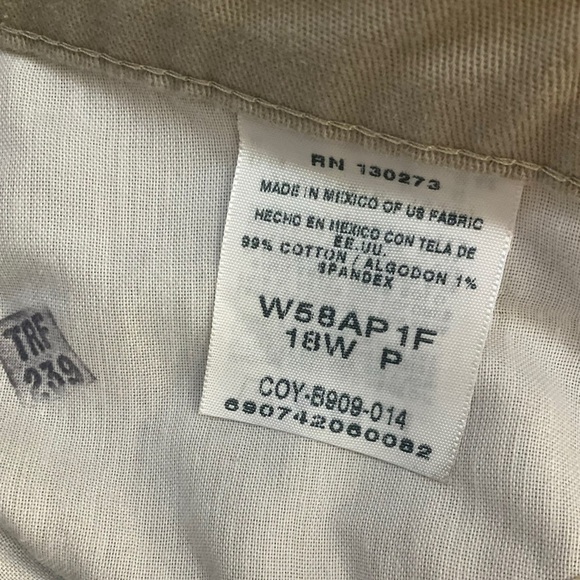 RIDERS by Lee Easy Care Jeans NWOT - Picture 4 of 5